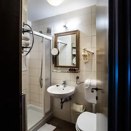 Piranesi Hotel 3*